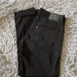Men’s black Levi’s 508